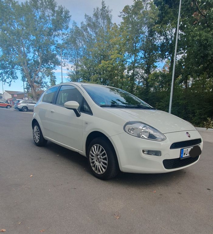 Bild des Angebotes Fiat Punto 1.2 8V  (TÜV neu)