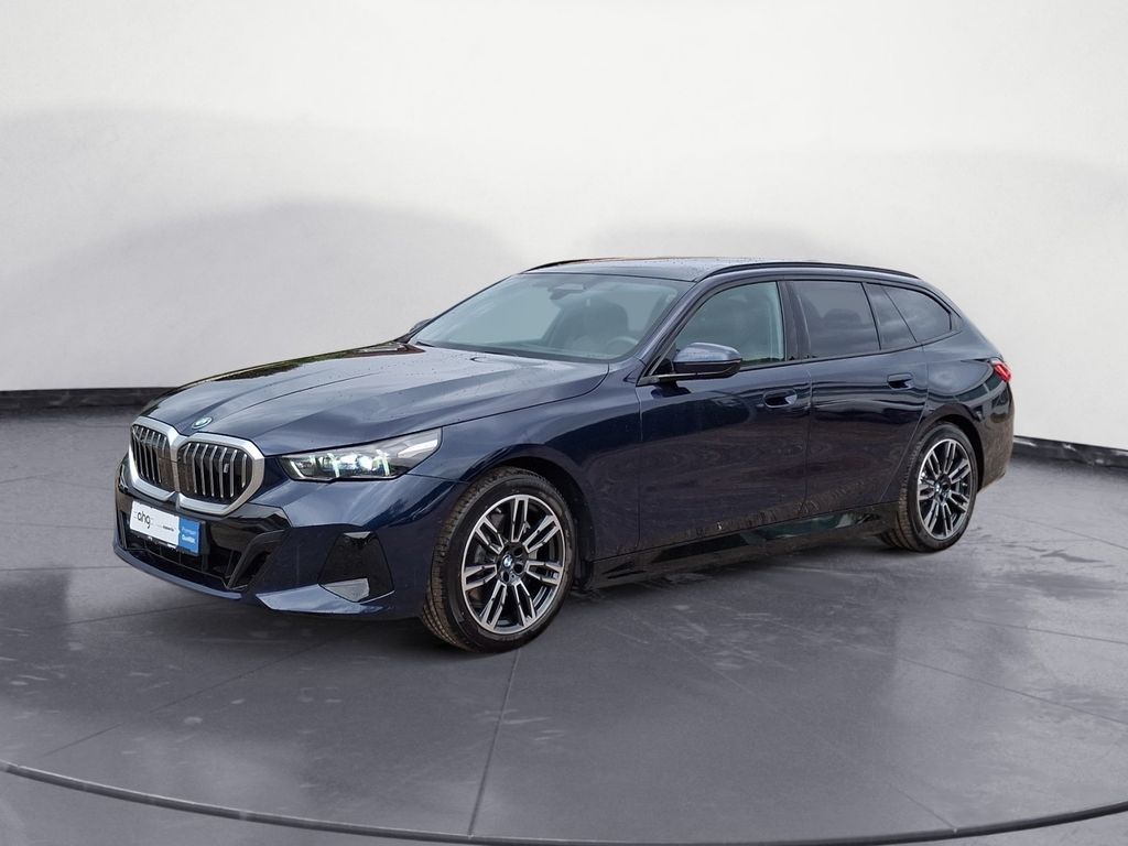 Bild des Angebotes BMW i5 eDrive40 Touring M Sportpaket Panorama Drivin