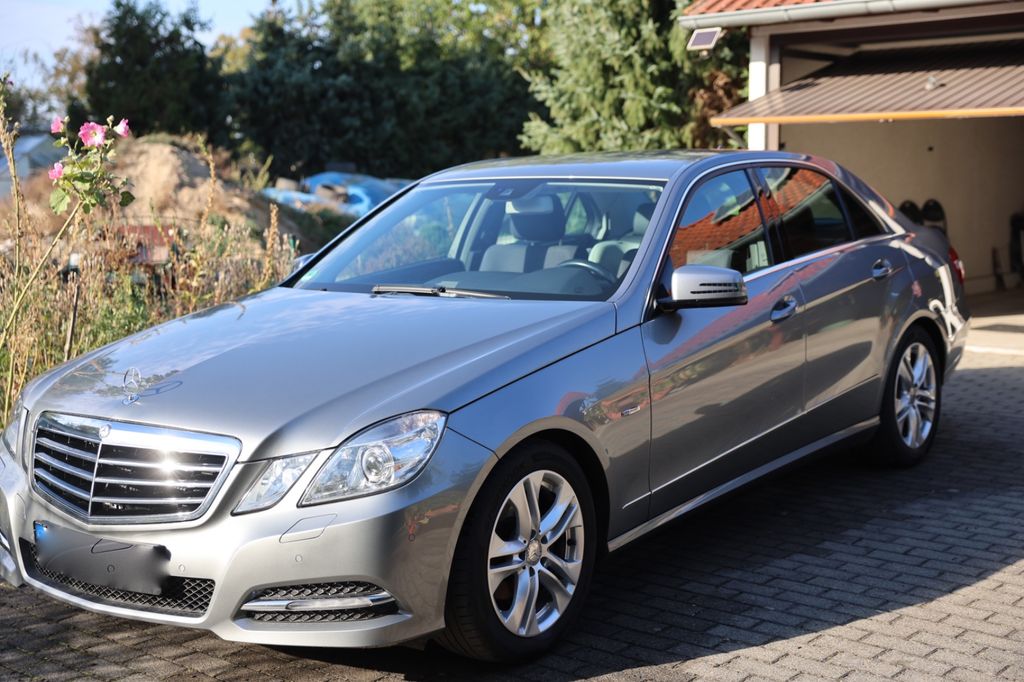 Bild des Angebotes Mercedes-Benz E 200 BlueEFFICIENCY Avantgarde