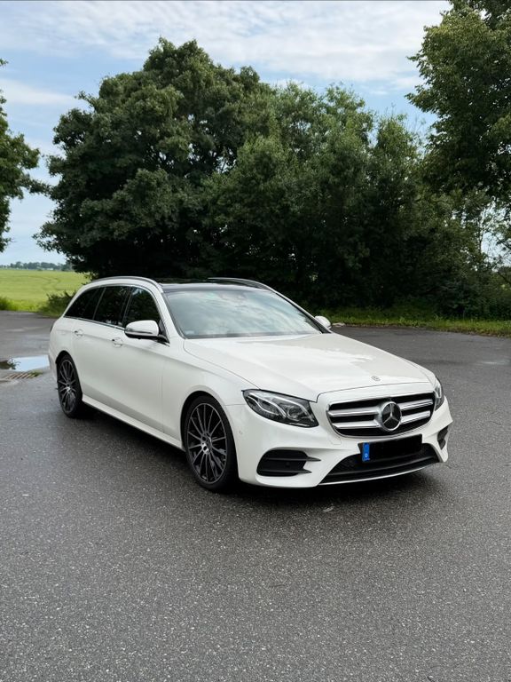 Bild des Angebotes Mercedes-Benz E 350 d T Autom. AMG Line/S-Klasse Ausstattung