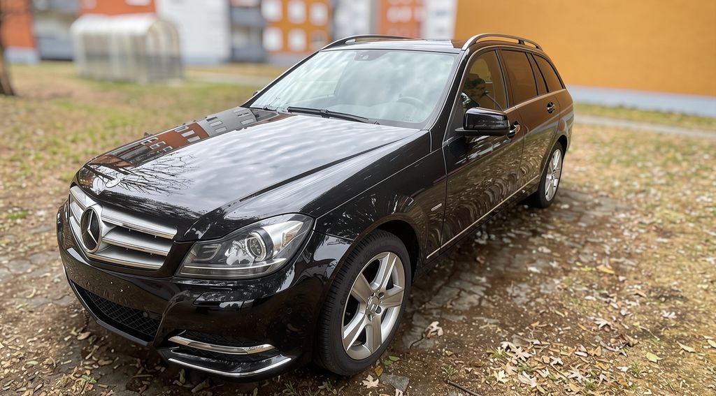Bild des Angebotes Mercedes-Benz C 220 CDI T BlueEFFICIENCY Classic