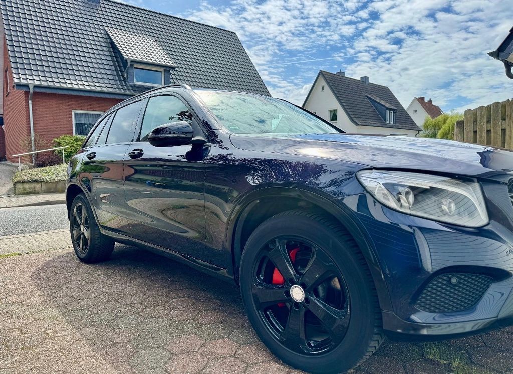 Bild des Angebotes Mercedes-Benz 300 GLC