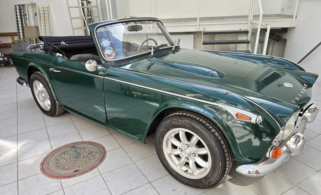 Triumph TR4A