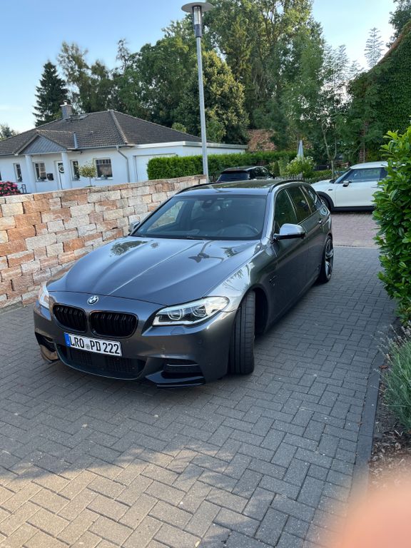 Bild des Angebotes BMW M550d xDrive Touring A M