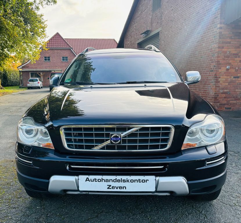 Bild des Angebotes Volvo XC 90 D5 Executive/2.4D/Autom/Xenon/AHK