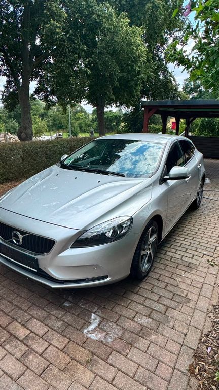 Bild des Angebotes Volvo V40 T2 Kinetic Kinetic