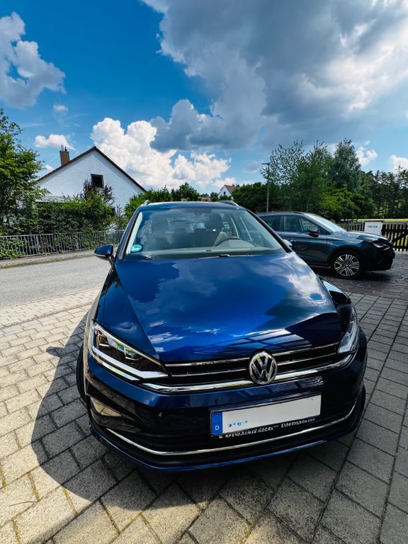 Volkswagen Golf Sportsvan 1.5 TSI ACT OPF 110kW DSG UNI...