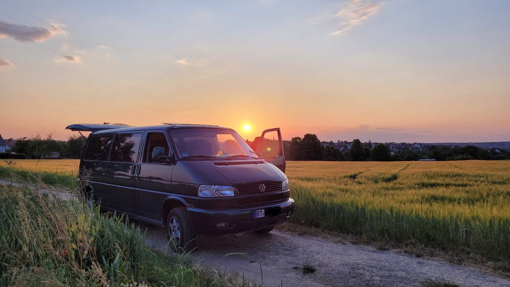 Bild des Angebotes Volkswagen VW Bus T4 Syncro lang 2,5L 5 Gang lang 8 Sitze