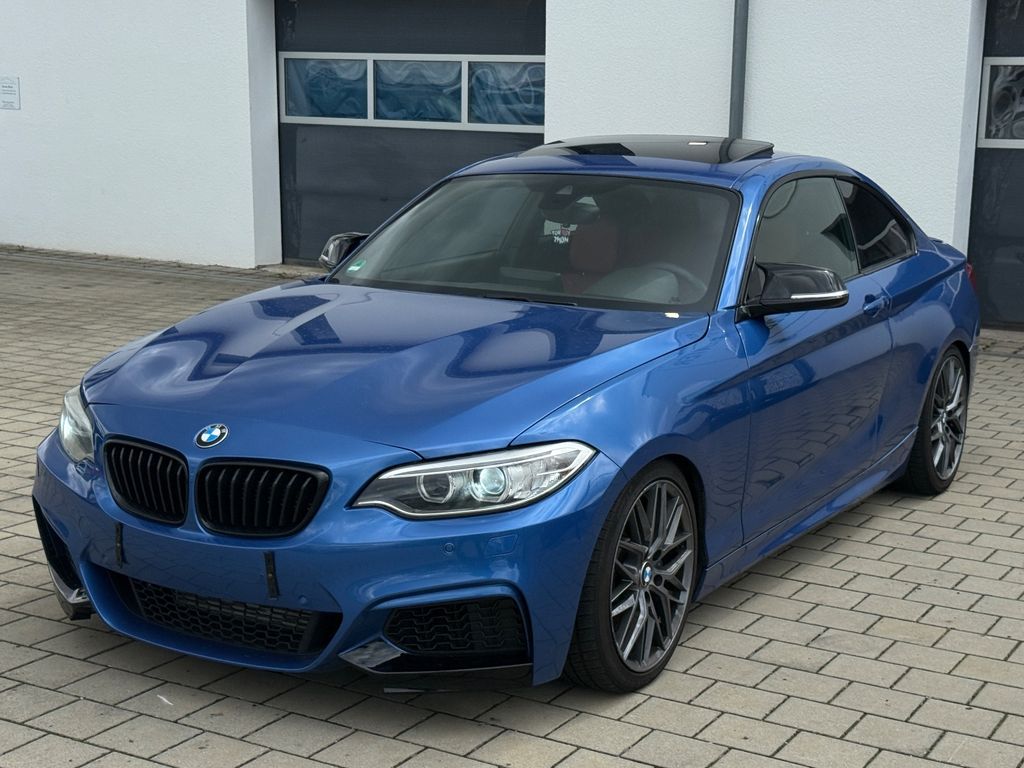 Bild des Angebotes BMW M235i Coupé M-Performance/HARMAN/KAMERA/NAVI/