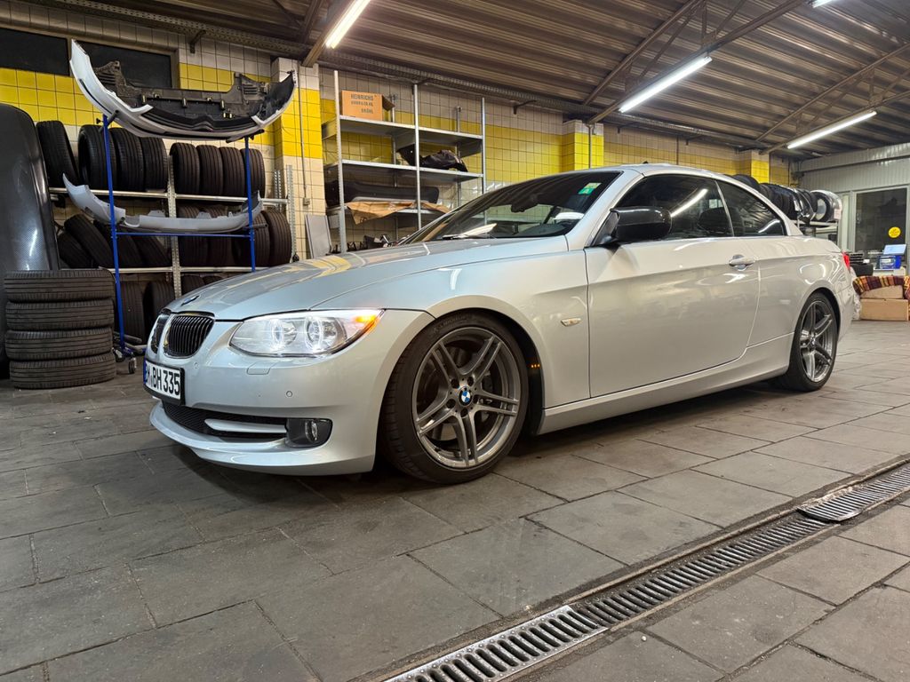 Bild des Angebotes BMW 335i Cabrio -