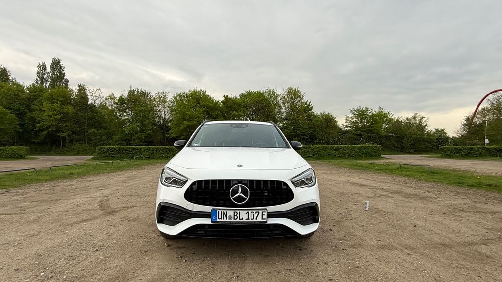 Bild des Angebotes Mercedes-Benz GLA 250 e mit AMG night paket
