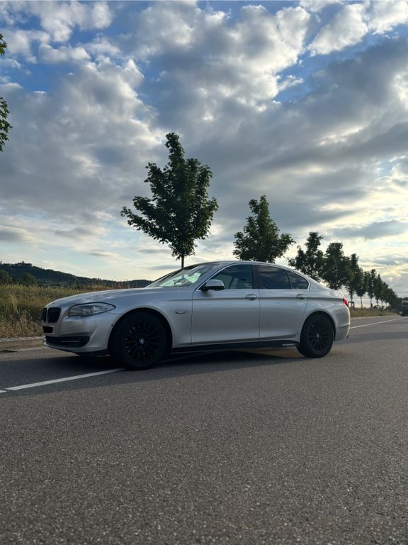 Bild des Angebotes BMW 528i xDrive - Privatverkauf
