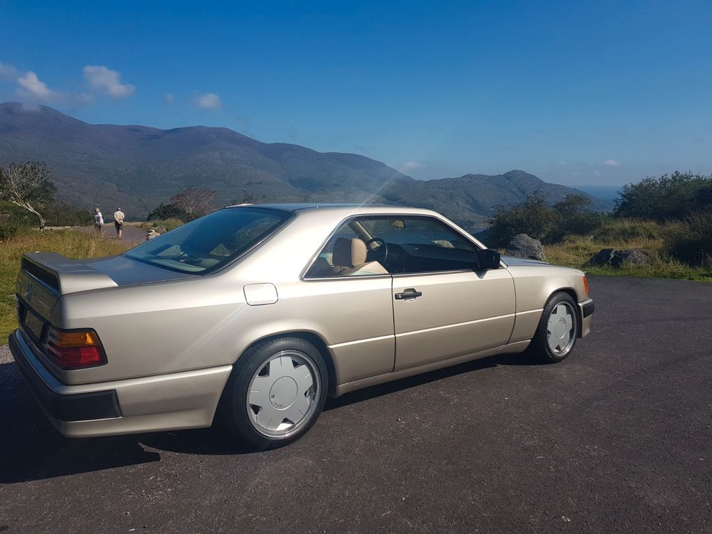 Bild des Angebotes Mercedes-Benz CE 300