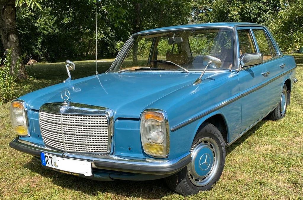 Bild des Angebotes Mercedes-Benz 240D W115