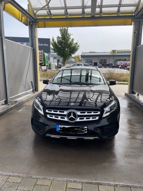 Bild des Angebotes Mercedes-Benz GLA 250 4MATIC DCT - AHK Top Zustand