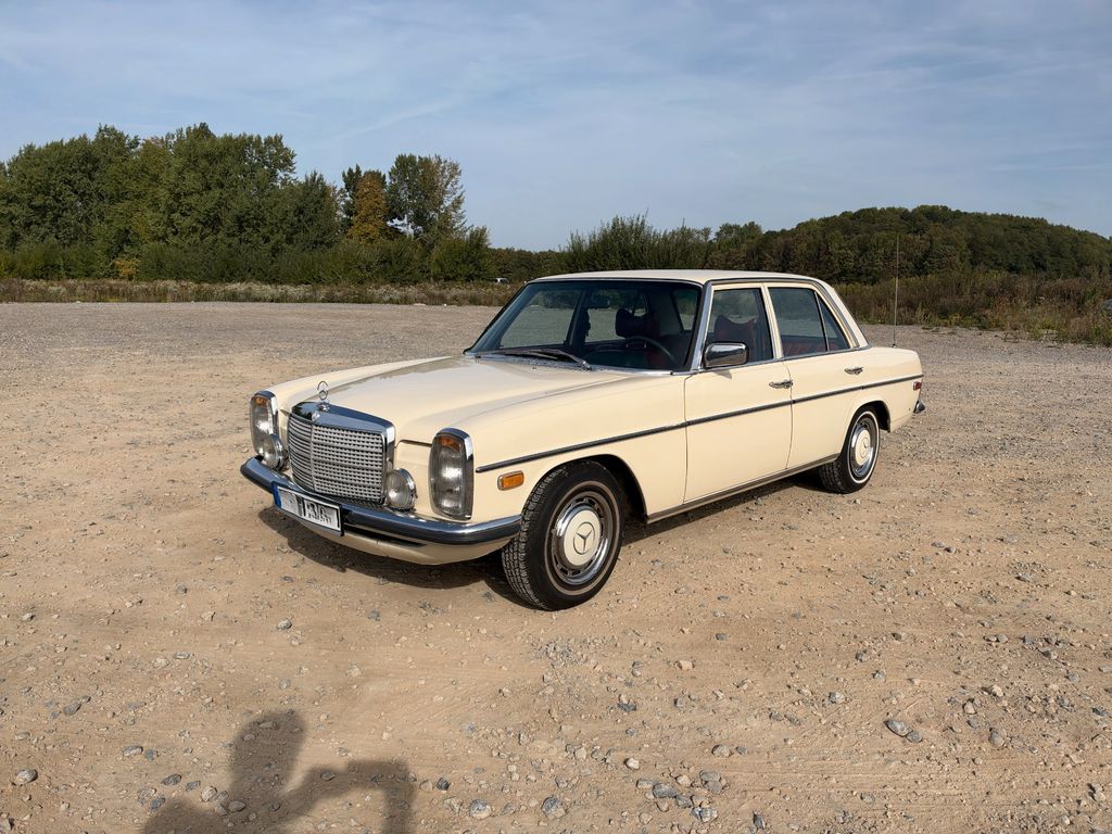 Bild des Angebotes Mercedes-Benz 300 Diesel W 115 mit H- Kennzeichen