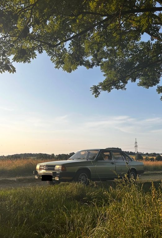 Audi 100 C2 Typ 43
