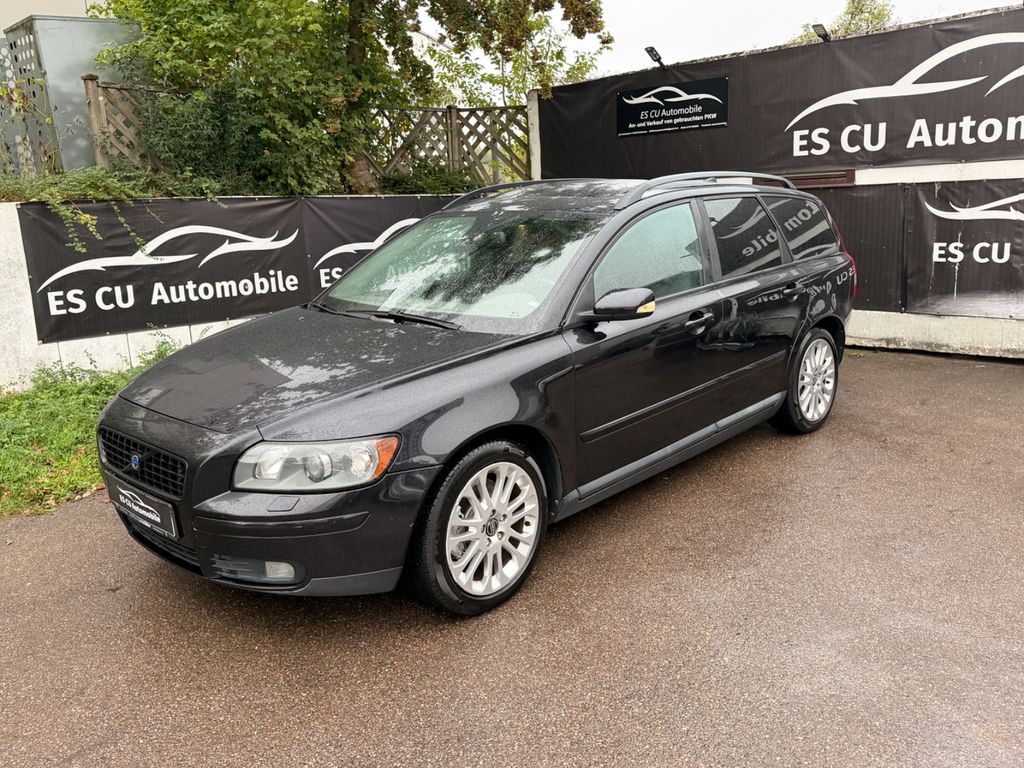 Bild des Angebotes Volvo V50  2.0 D Summum NEUE TUV