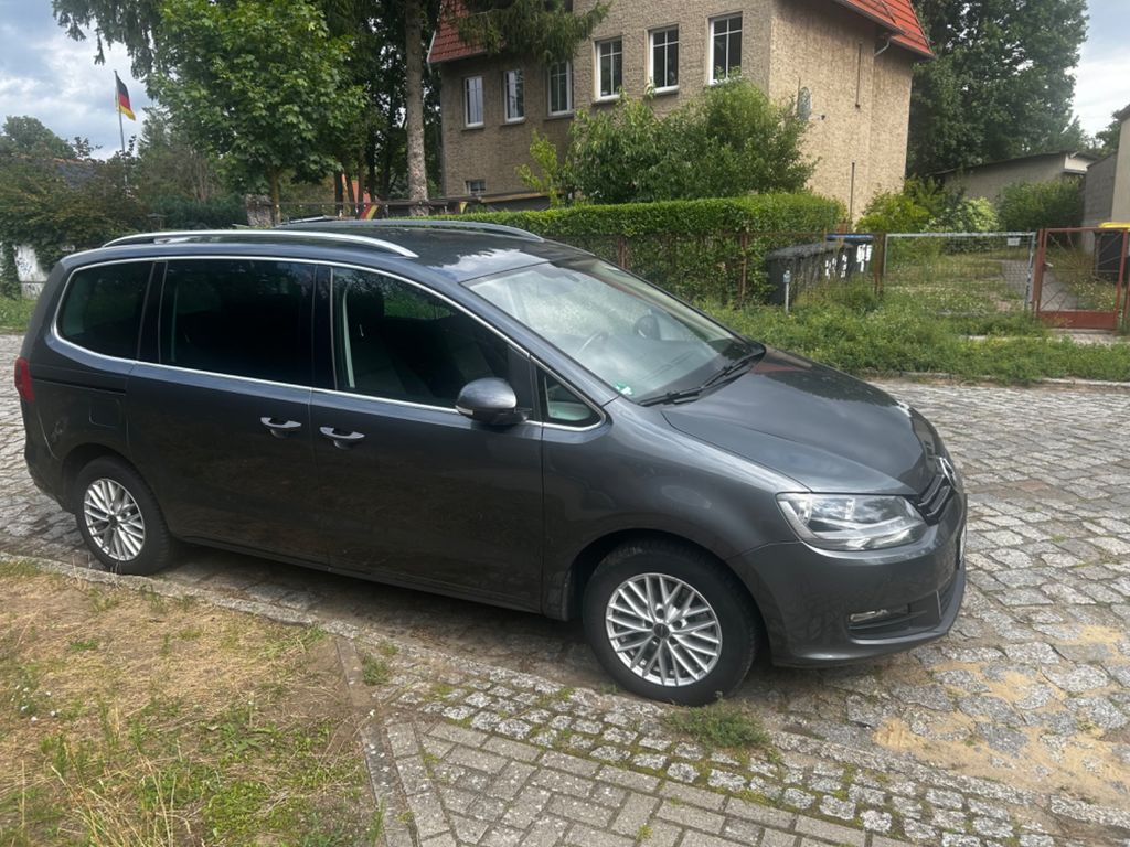 Bild des Angebotes Volkswagen Sharan 2.0 TDI 4MOT BMotion Tech Trendline T...