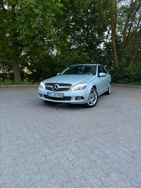 Bild des Angebotes Mercedes-Benz C 220 CDI BlueEFFICIENCY ELEGANCE ELEGANCE