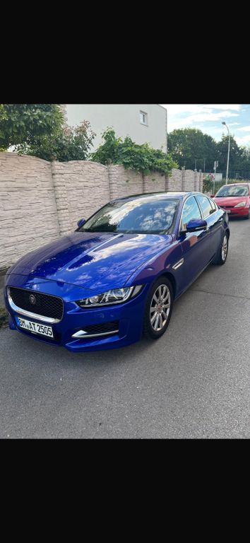 Bild des Angebotes Jaguar XE 20d 180PS Prestige Automatik Prestige