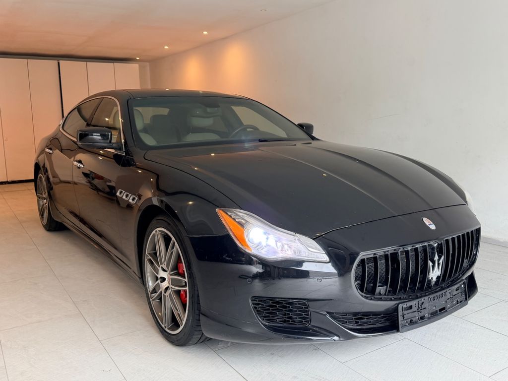 Bild des Angebotes Maserati Quattroporte S TÜV+ 4 Reifen NEU