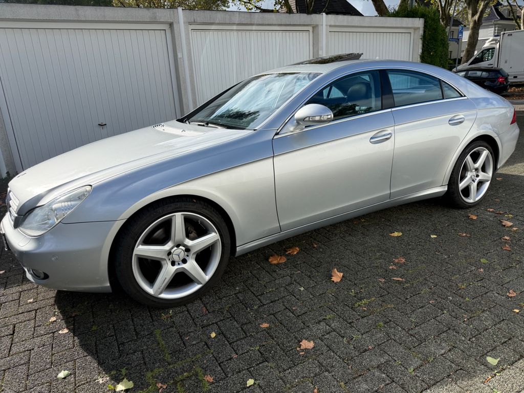 Bild des Angebotes Mercedes-Benz CLS 320 CDI StandH. AMG Navi Luft Harman/Kardon
