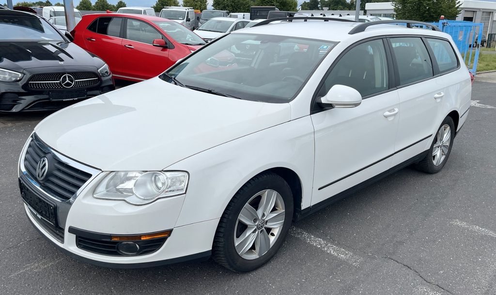 Bild des Angebotes Volkswagen Passat 2.0 TDI Variant Trendline 1-Hd.