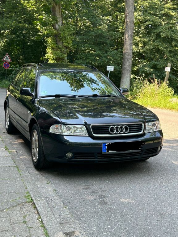 Audi A4 1.8 Avant -