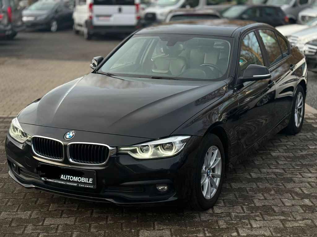 Bild des Angebotes BMW Limousine 316 d Advantage Facelif/Navi/Leder/LED