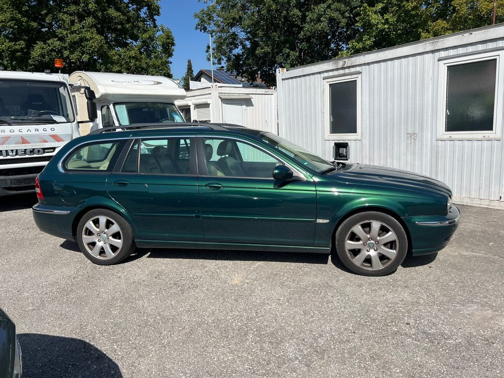 Bild des Angebotes Jaguar X-Type Estate 3.0 V6 Executive