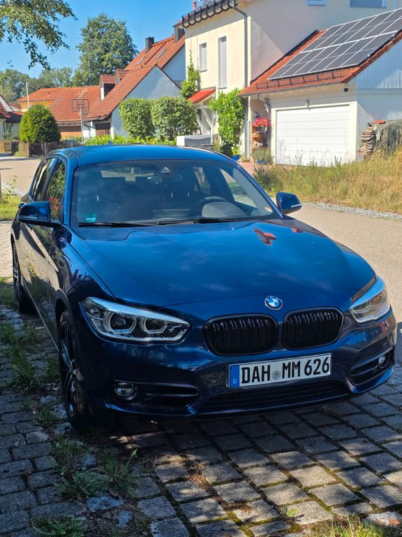Bild des Angebotes BMW 120d xDrive Sport Line