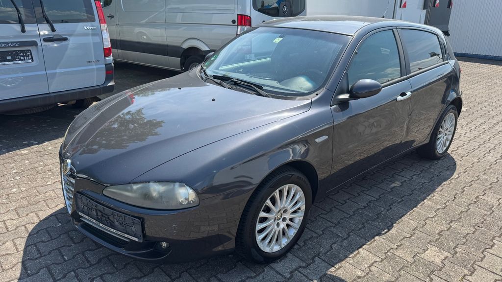 Bild des Angebotes Alfa Romeo 147 1.6 TS ECO 16V Distinctive, KEIN TÜV