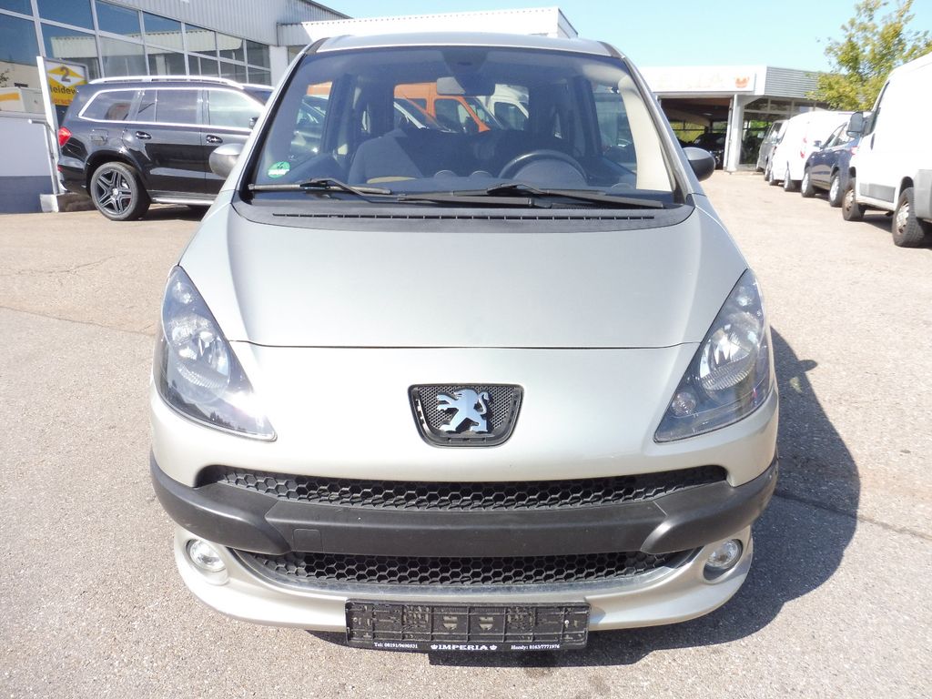 Bild des Angebotes Peugeot 1007 Sport Automatik Klimaautomatik Schiebetüren