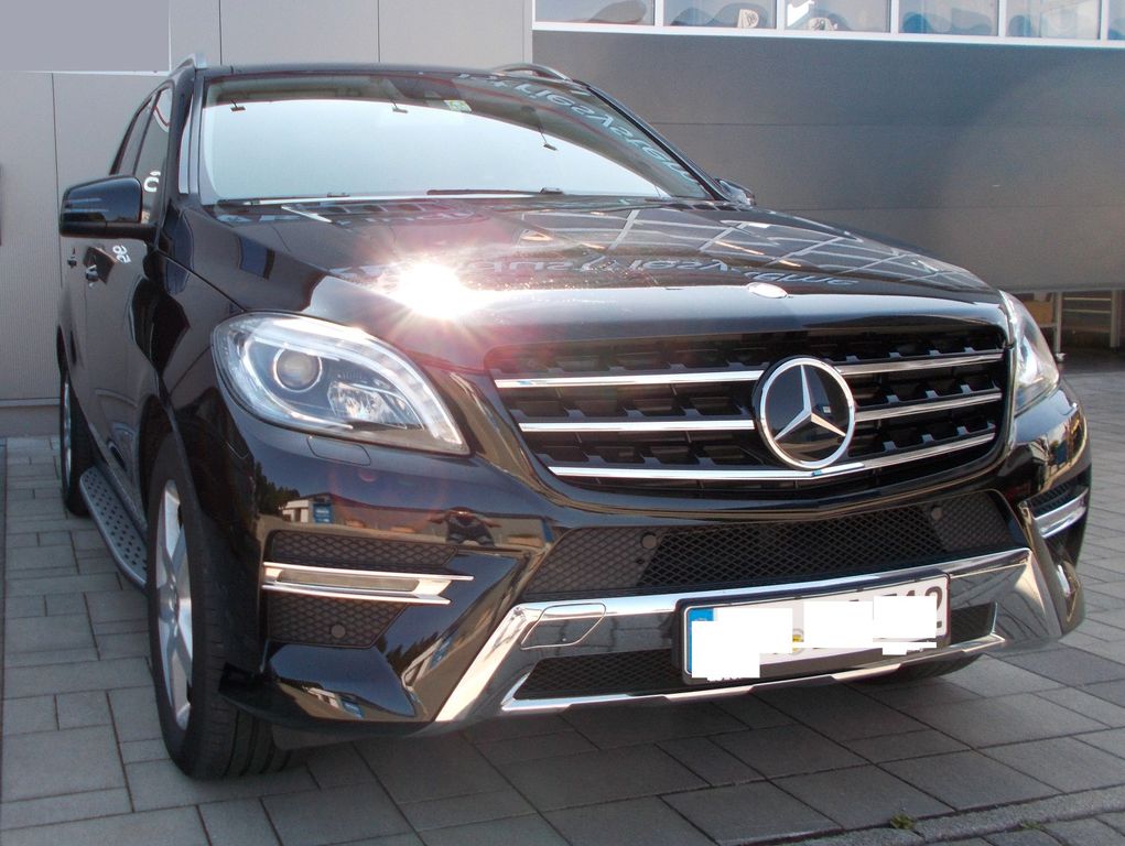 Bild des Angebotes Mercedes-Benz ML 250 BlueTEC 4MATIC AMG Line, Nz. Vollausst.