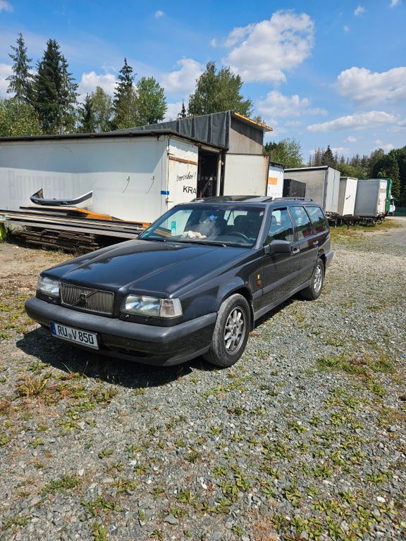 Bild des Angebotes Volvo 850 2.5-10V 10V