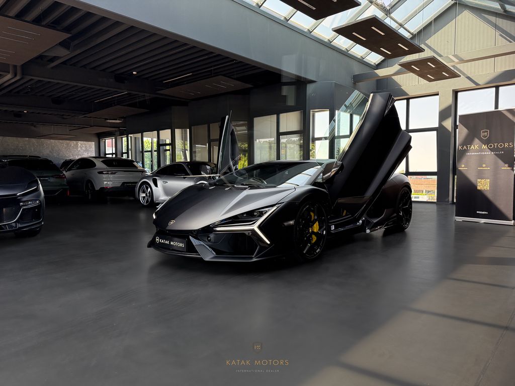 Lamborghini Revuelto V12/CARBON/SONUS/DISPLAY/LIFT/MATT/MY26