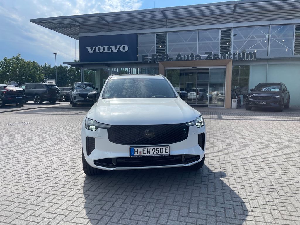 Volvo XC90 T8 Plus Black Edition Plug-In Hybrid
