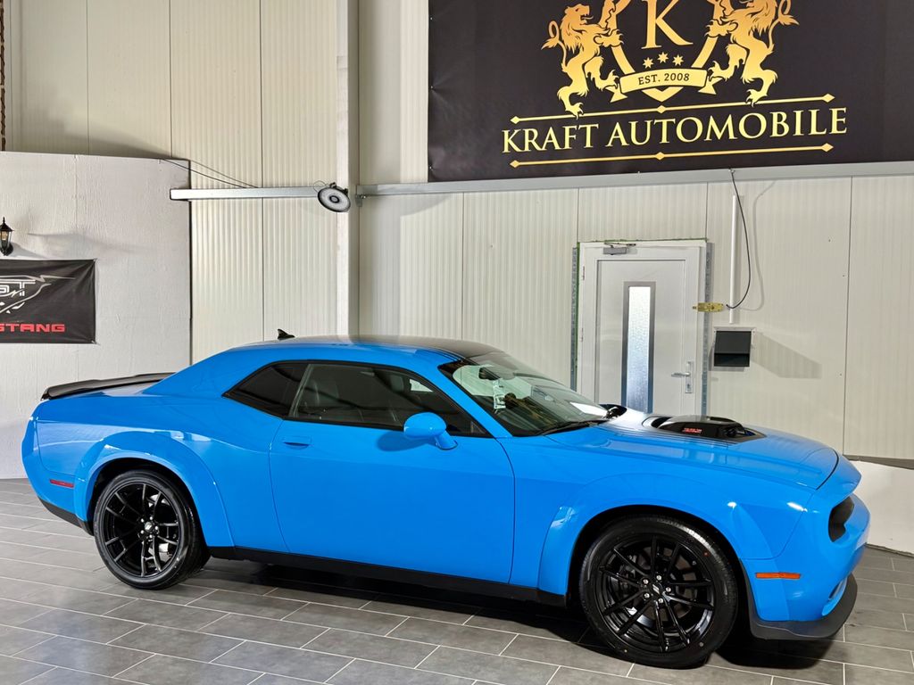 Bild des Angebotes Dodge Challenger 5,7l V8 SHAKER/WIDEBODY/EXTREM/BREMBO