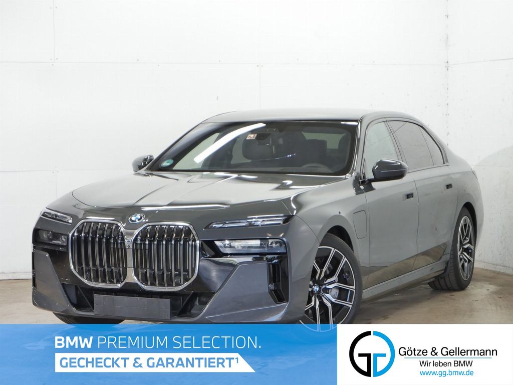 Bild des Angebotes BMW 750e xDrive M Sport //ExecutiveLoungeSeating uvm
