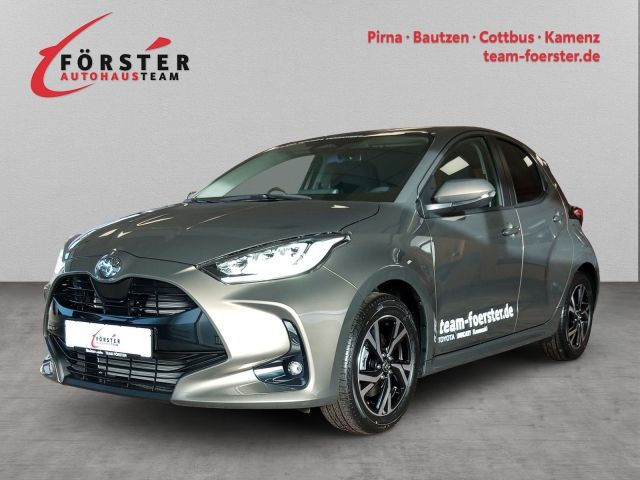 Bild des Angebotes Toyota Yaris 1.5 Hybrid Teamplayer *COMFORT-PAKET*
