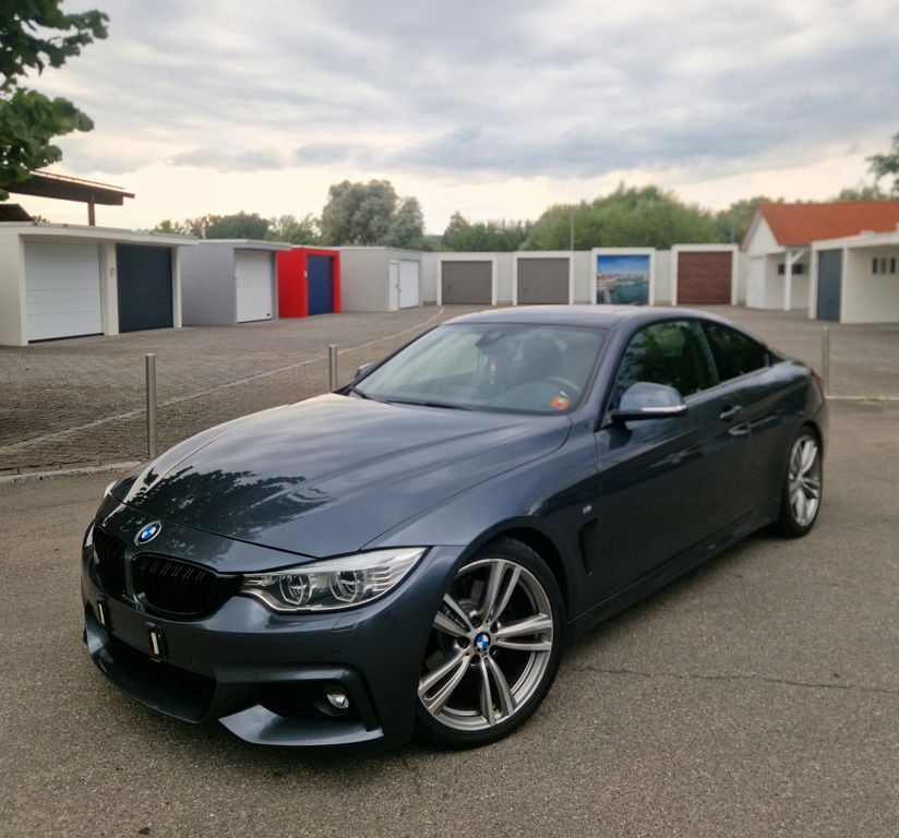 Bild des Angebotes BMW 428i xDrive M Paket Leder Kamera HUD Schiebedach