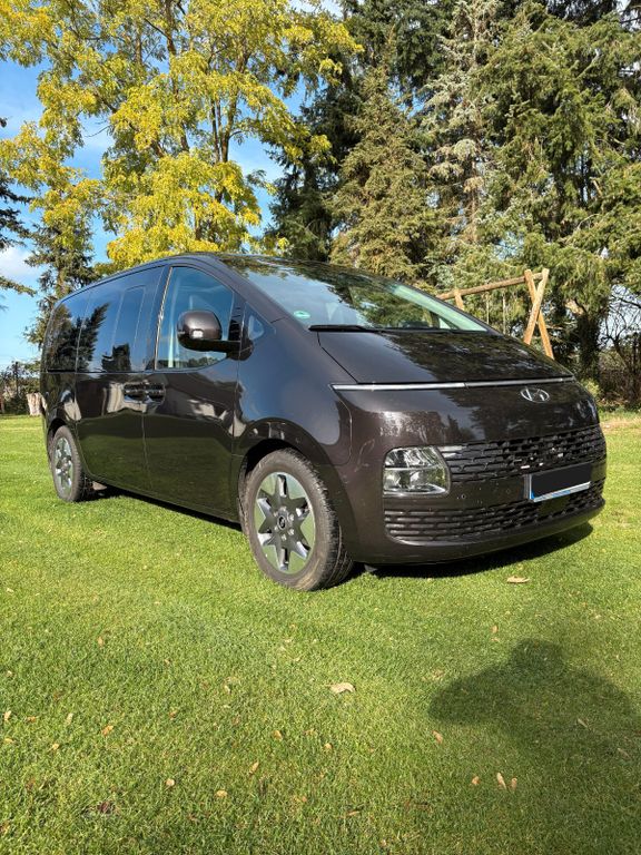Bild des Angebotes Hyundai Staria Prime 4WD Pano Anhängerkupl.