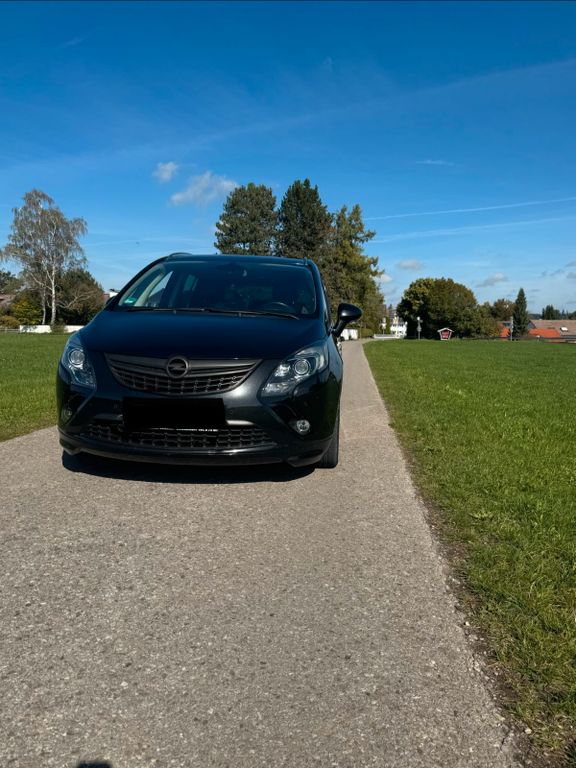 Bild des Angebotes Opel Zafira Tourer 1.6 ECOTEC DI Turbo 147kW INNO...