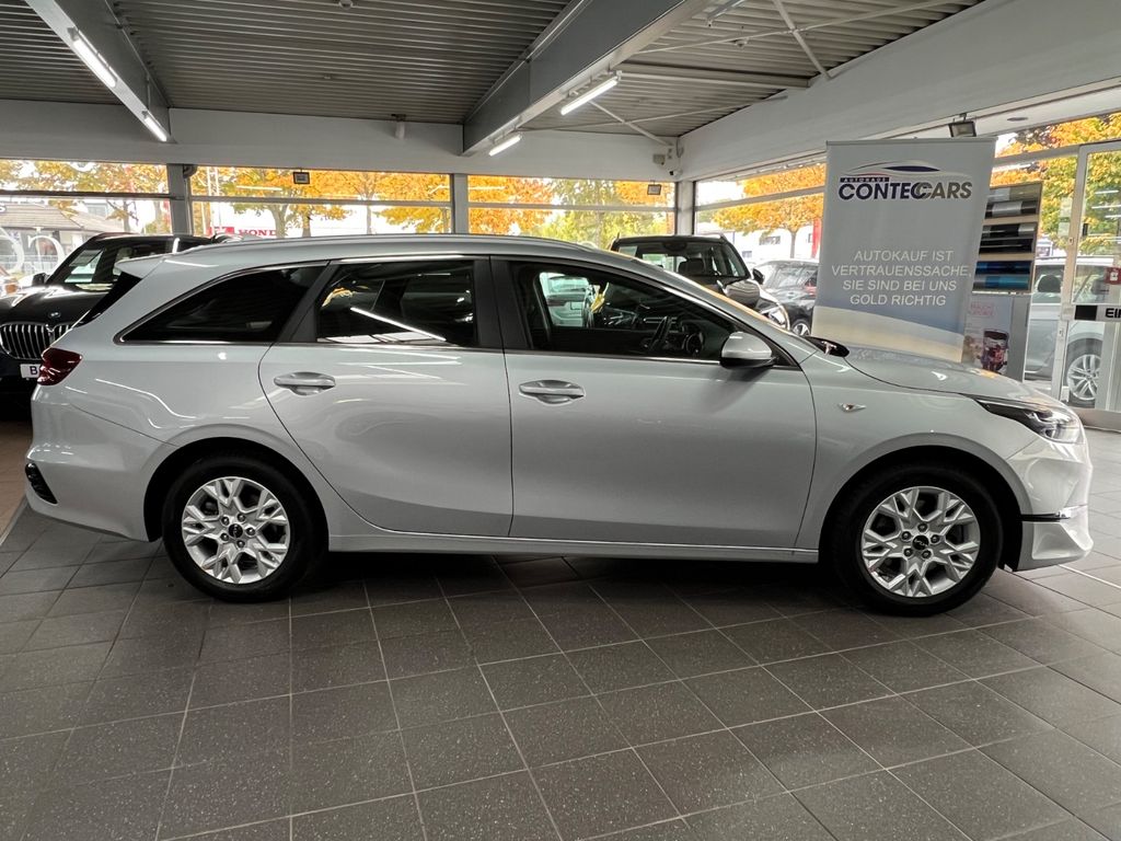 Bild des Angebotes Kia cee'd 1.6 CRDI Sportswagon Vision Komfort Paket