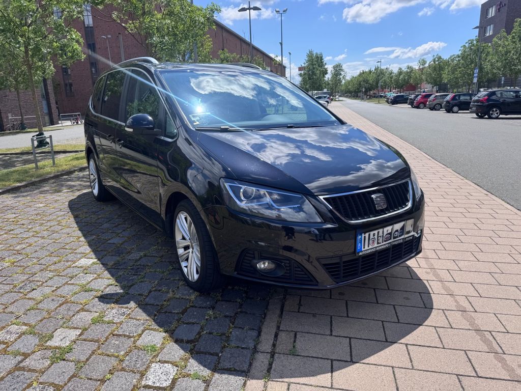 Bild des Angebotes Seat Alhambra 2.0 TDI AHK 7sitze Leder beheiz.Frontsc