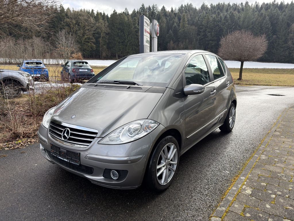 Bild des Angebotes Mercedes-Benz *TÜV/SERVICE NEU* Mercedes A 200 Avantgarde