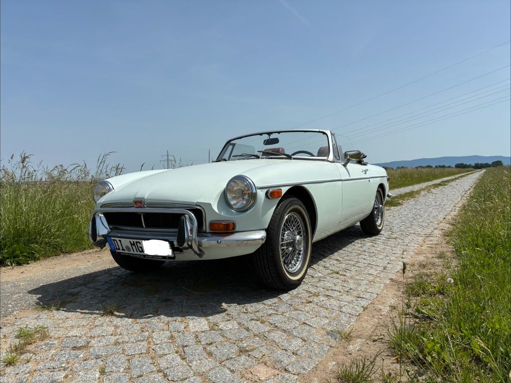 Bild des Angebotes MGB Cabrio Chrom Gepflegt
