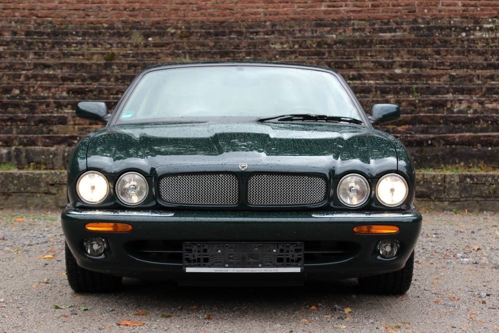 Jaguar Top gepflegter XJR mit 3 Jahre Garantie