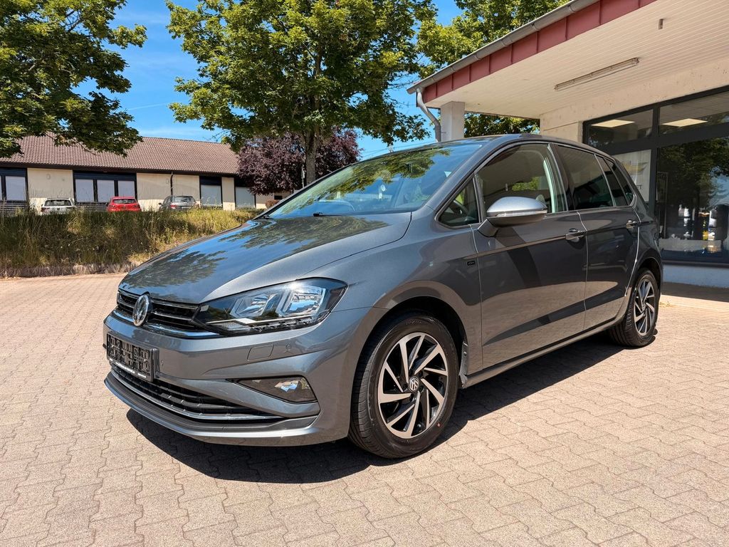 Bild des Angebotes Volkswagen Golf VII Sportsvan 1,6TDI 1.Hd DSG Navi Ahk Join
